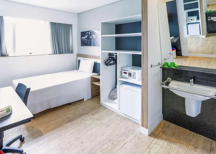 Ibis Styles Confins Aeroporto