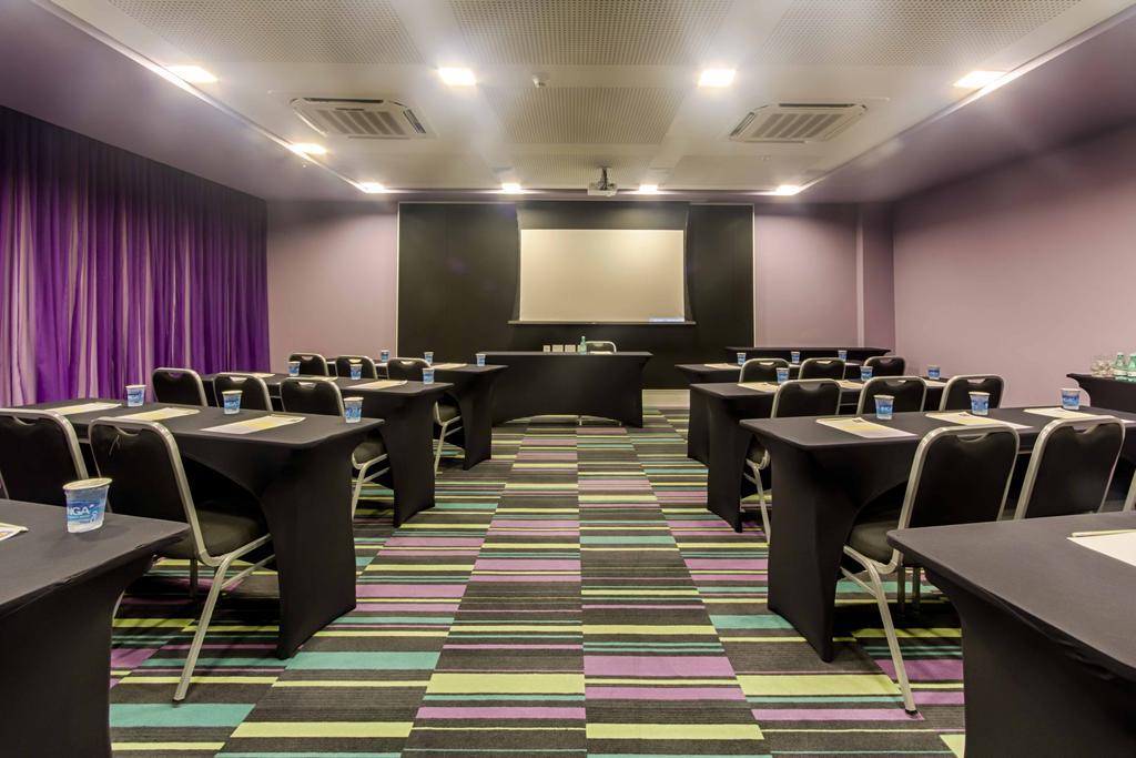 Ibis Styles Confins Aeroporto Hotel