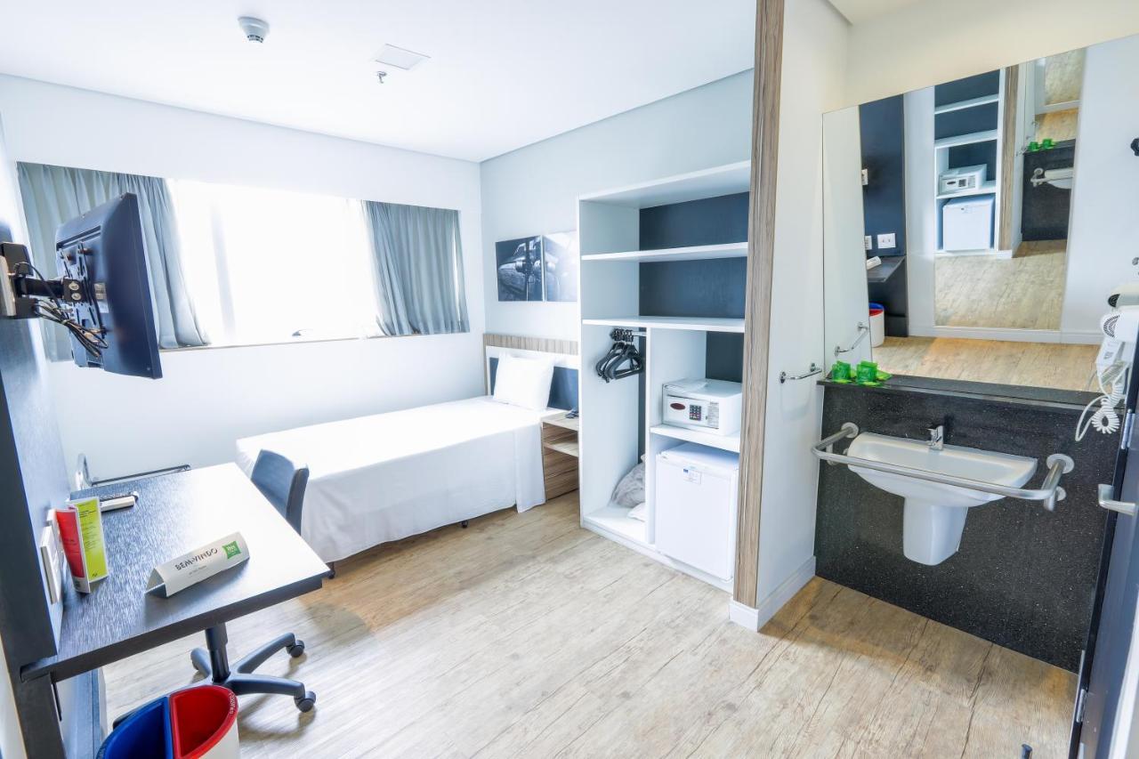 Hotel Ibis Styles Confins Aeroporto 3*